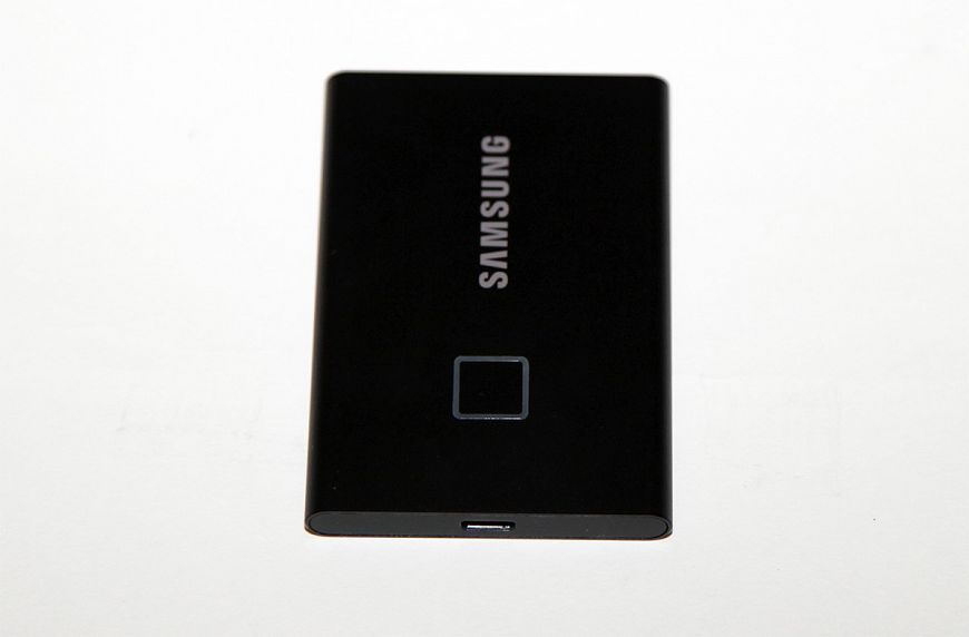Samsung Portable SSD T7 Touch Samsung Portable SSD T7 Touch