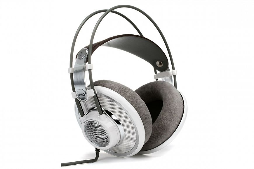 5. AKG K 701 5. AKG K 701