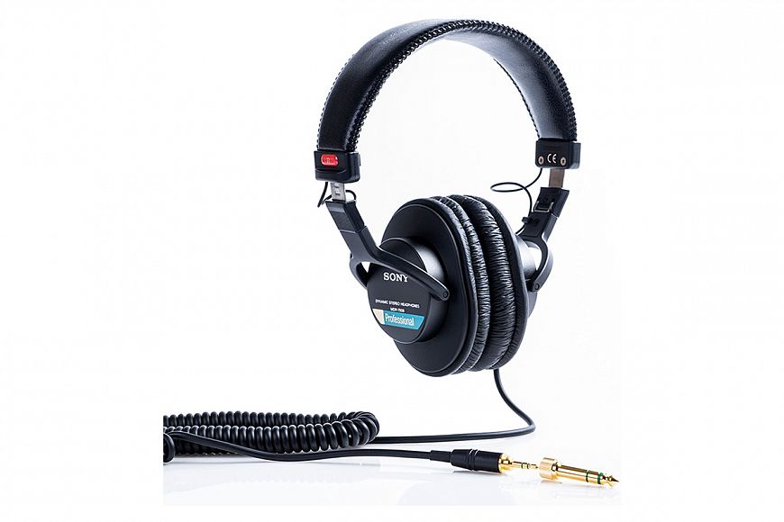 8. Sony MDR-7506 8. Sony MDR-7506