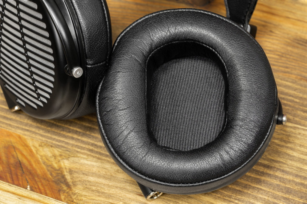lcd 4 5.jpg lcd 4 5.jpg