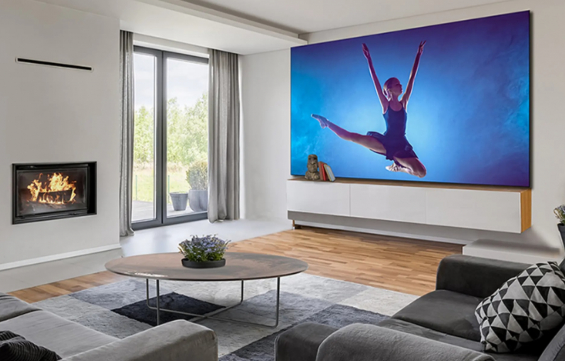 LG unveils 136-inch MAGNIT 4K MicroLED TV