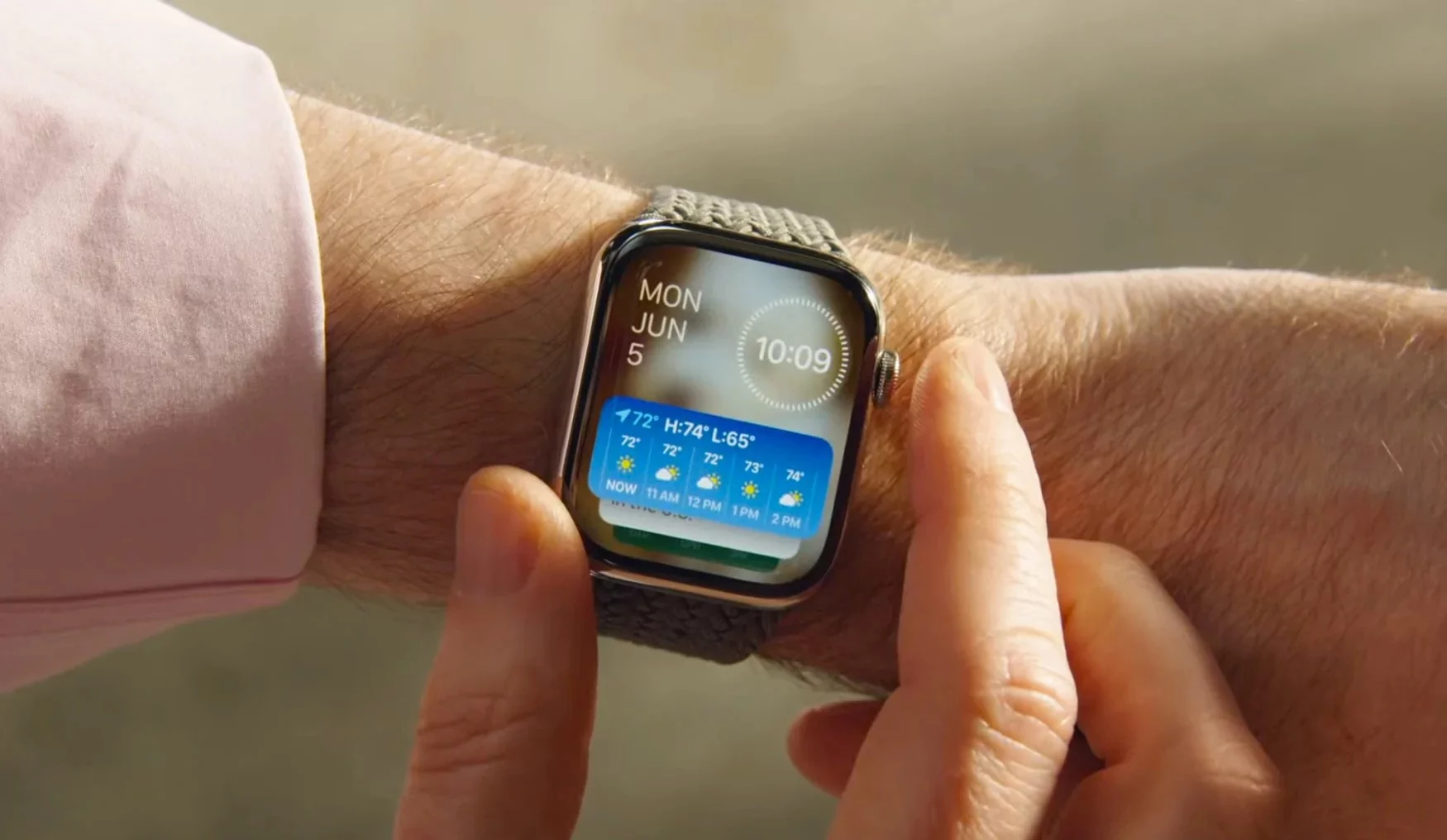 This time, the developers have taken serious steps in the direction of how users will interact with the Apple Watch.