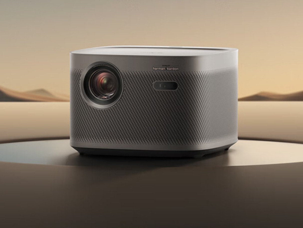 XGIMI has developed a projector scheme with five light sources