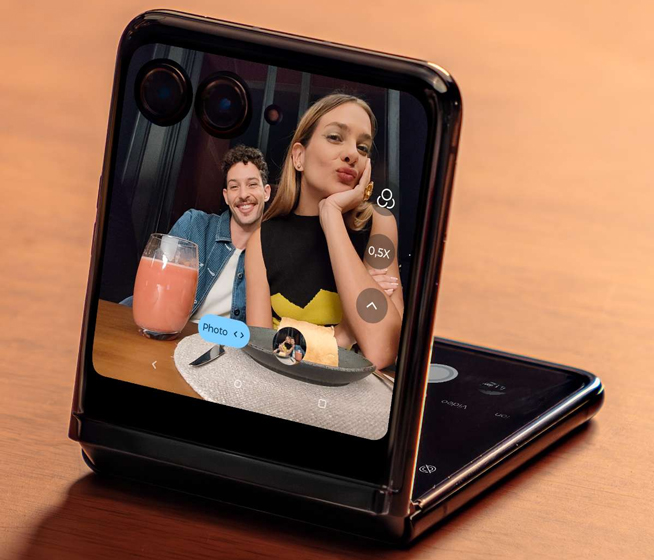 Motorola Razr 40 Ultra - Photography