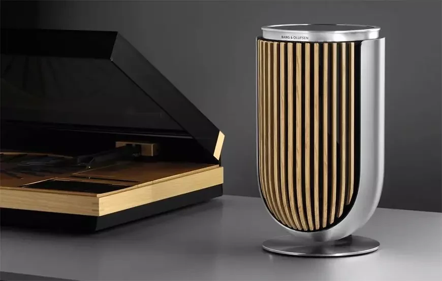 Bang & Olufsen Beolab 8 wireless audio system