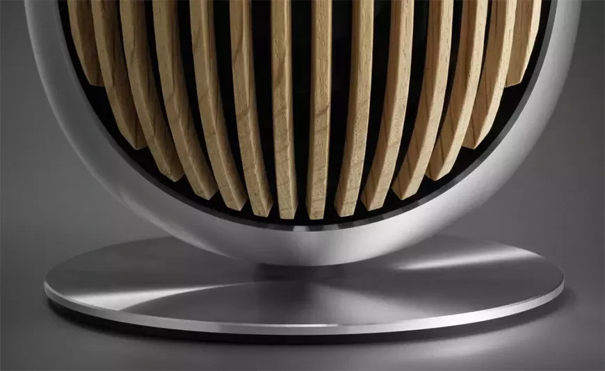 Bang & Olufsen Beolab 8 wireless audio system