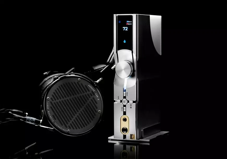External DAC with headphone amplifier iFi NEO iDSD 2