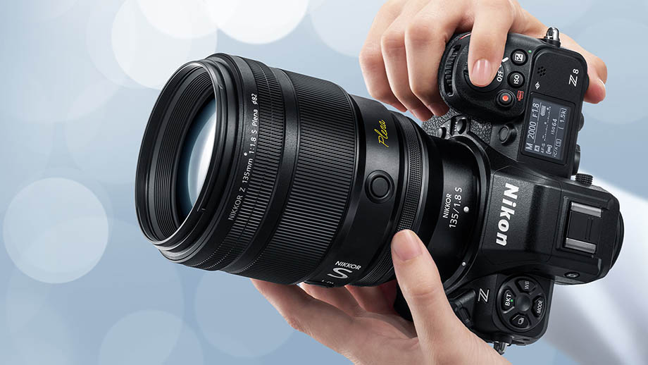 NIKKOR Z 135mm f/1.8 S Plena