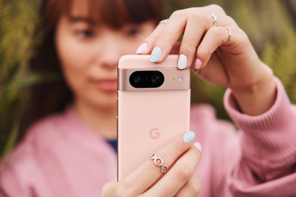 Google Pixel 8 - Cameras