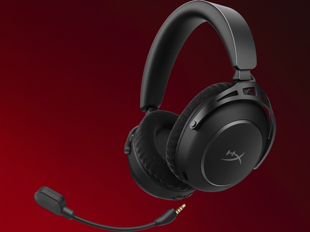 HyperX Cloud Flight 2: 100-Hour Wireless Gaming Headset with RGB Flair
