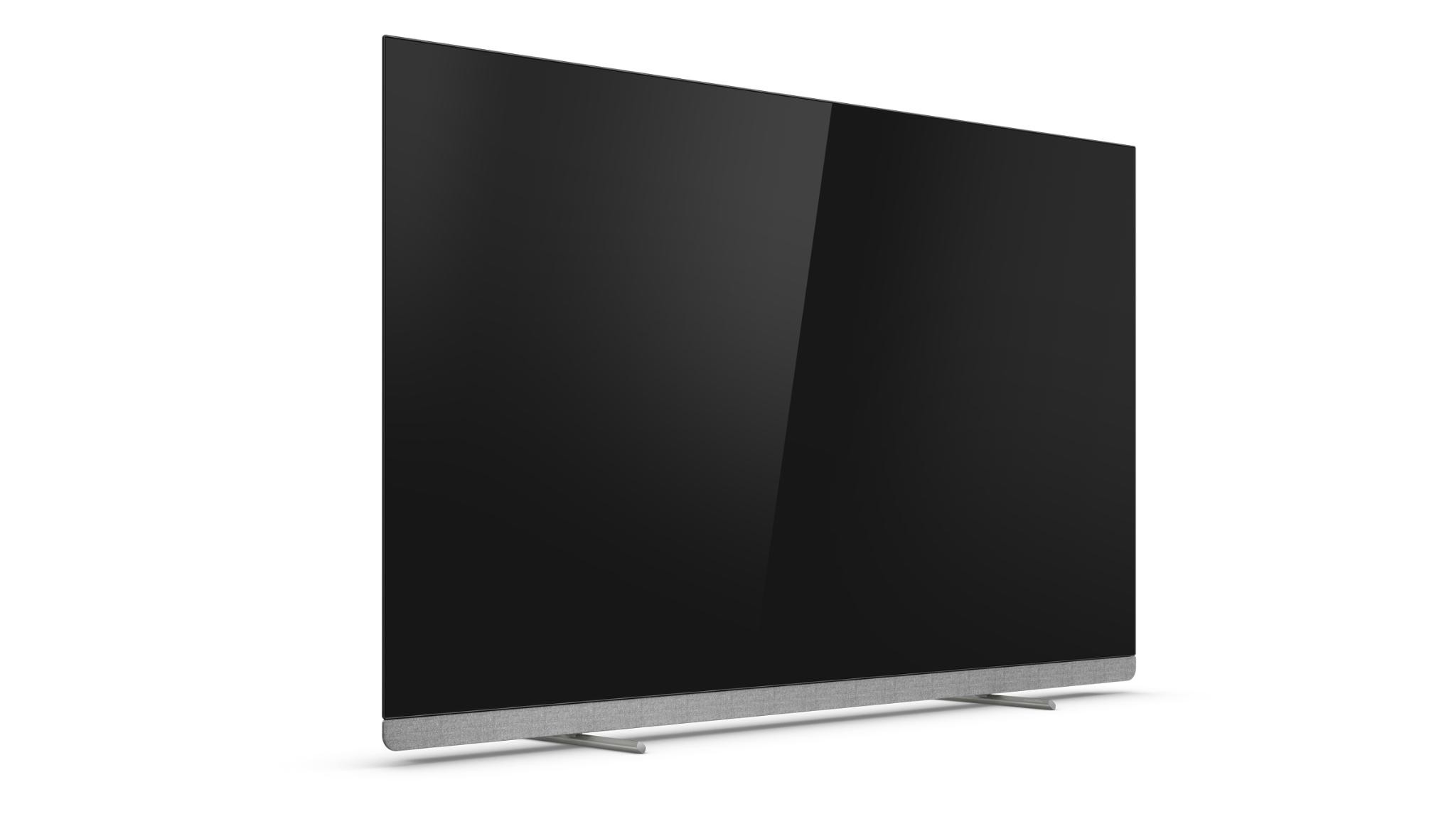 The integrated Bowers & Wilkins 3.1 sound system provides clear dialogue and room-filling sound.