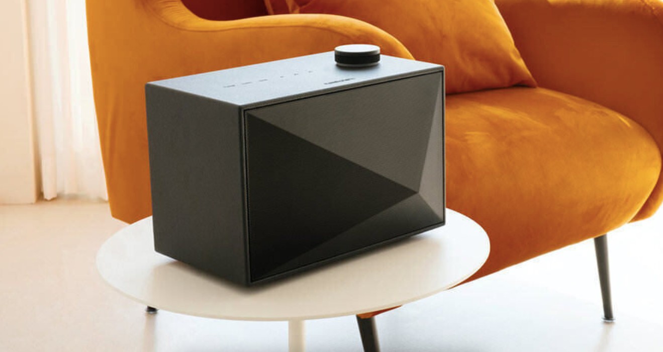 Astell & Kern ACRO BE100: Bluetooth speaker with silk tweeters and a Kevlar woofer 7 Astell Kern ACRO BE100