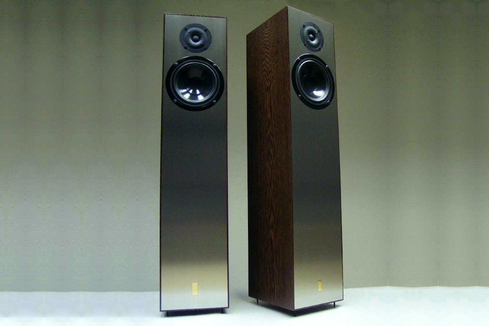 Loudspeakers Commona SE