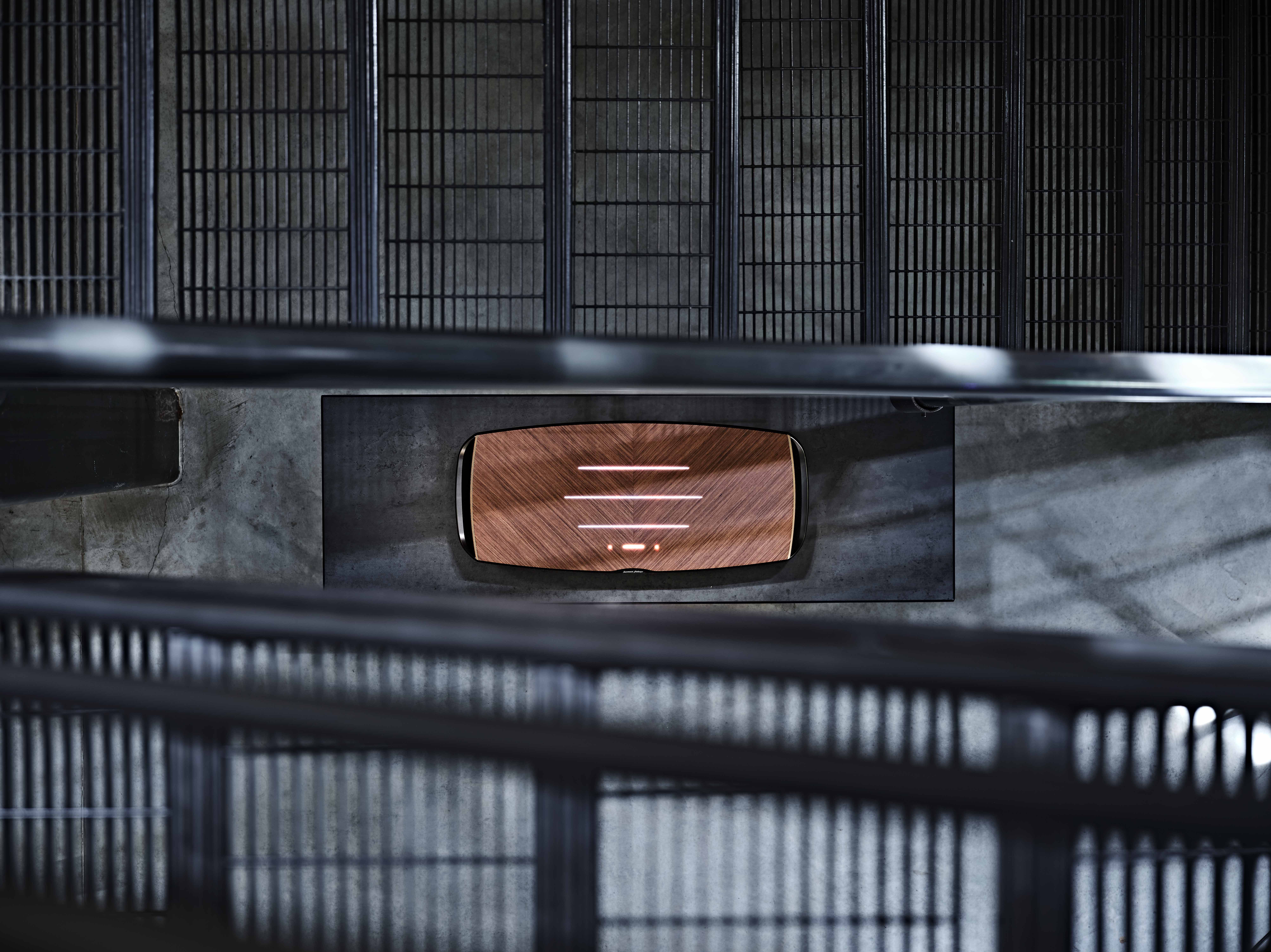 Omnia: Next-gen wireless speaker for Sonus faber quality anywhere 27 OMNIA LIGHTS 1