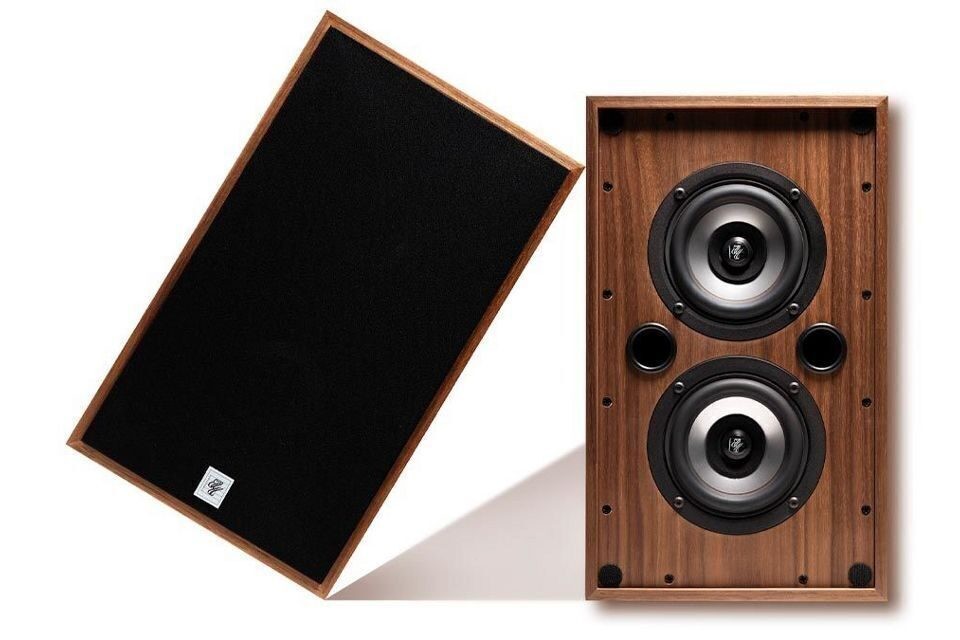 EJ Jordan Marlow Greenwich rackmount speakers: Two Eikona full-range speakers in a BBC LS3/5A cabinet 29 Pasted 33 4