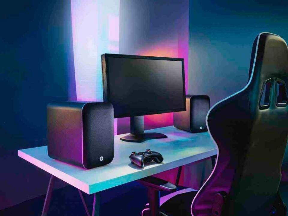 Q Acoustics M20: Active Speakers with Location-Based Sound Correction 34 Q Acoustics M20