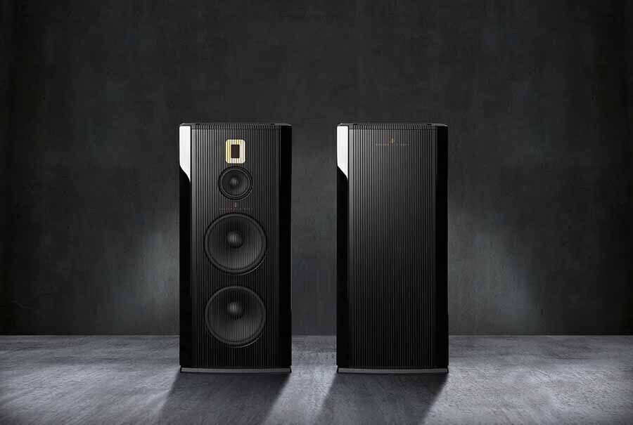 Steinway & Sons Model A: Reference wall-mounted floorstanders 27 Steinway & Sons Model A