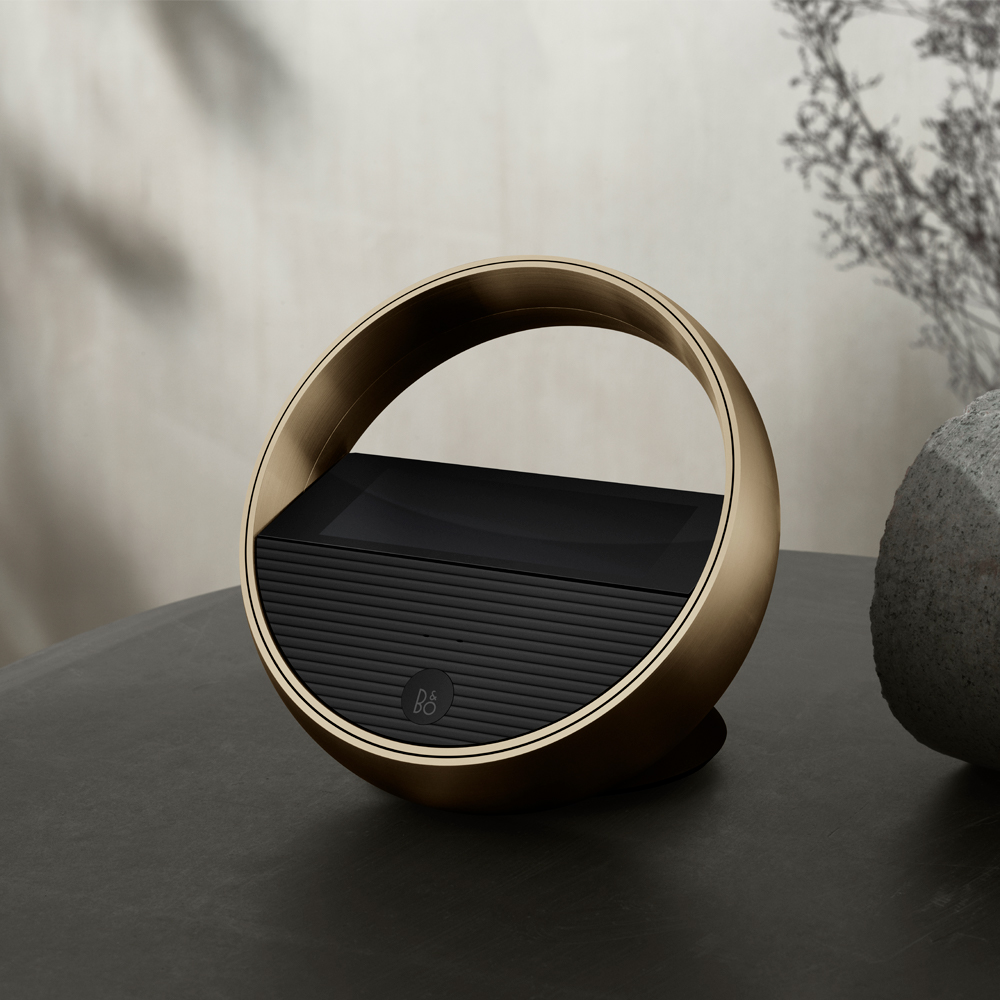 Beoremote Halo - A beautiful circular remote control 27 beoremote 1