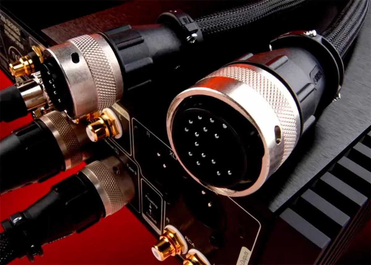 Chord launches BurndyX and BurndyT cables for Naim Audio components 27 Chord BurndyX and BurndyT