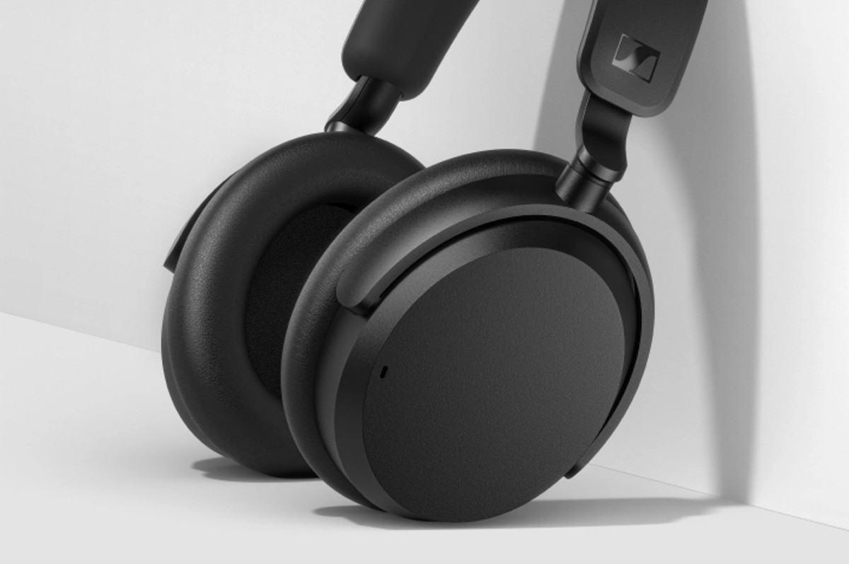 Sennheiser Accentum: Ended up buying a pair 7 Sennheiser ACCENTUM Review
