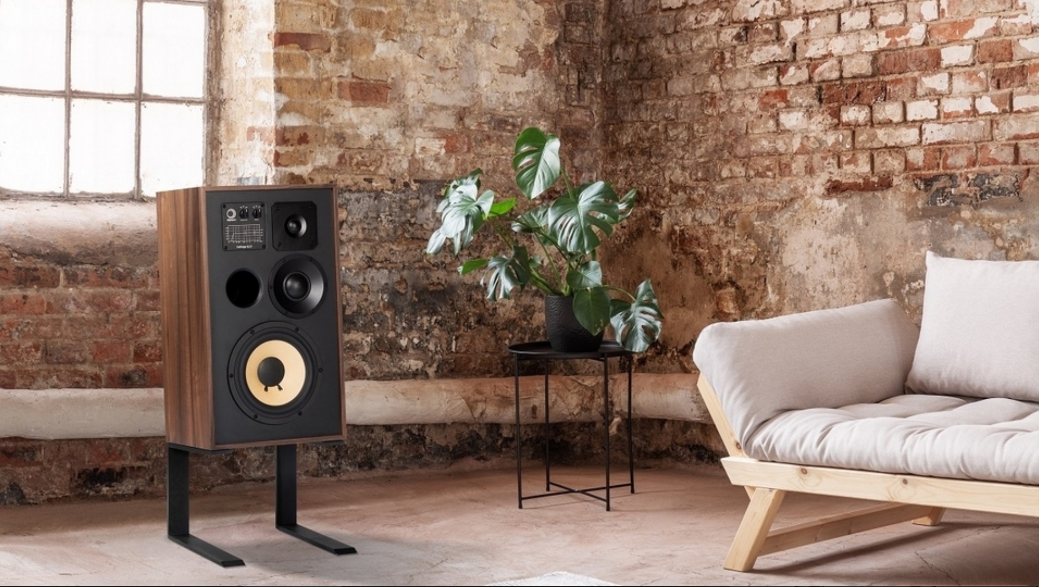 Elipson Heritage XLS11: Old school “rackmount” three-way speakers 27 Elipson Heritage XLS11