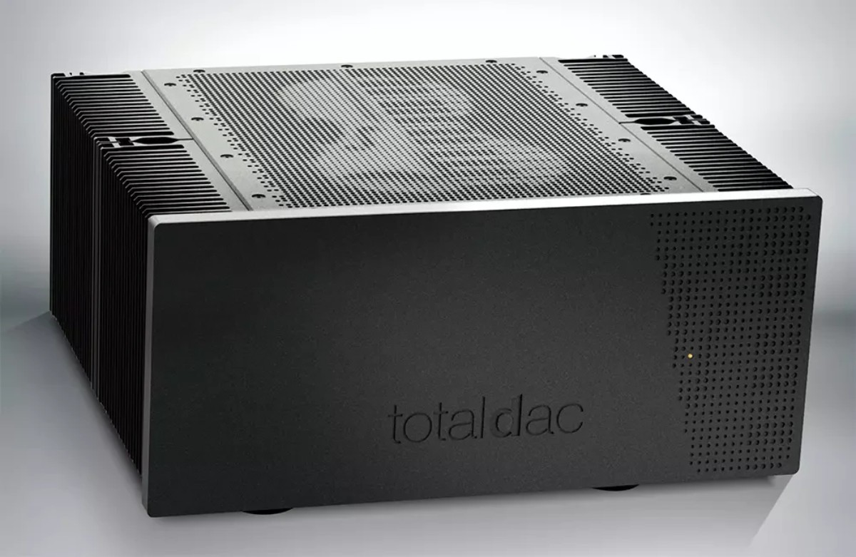 Totaldac Amp-1-Sublime: Stereo amplifier or fully balanced monoblock 7 Totaldac Amp-1-Sublime