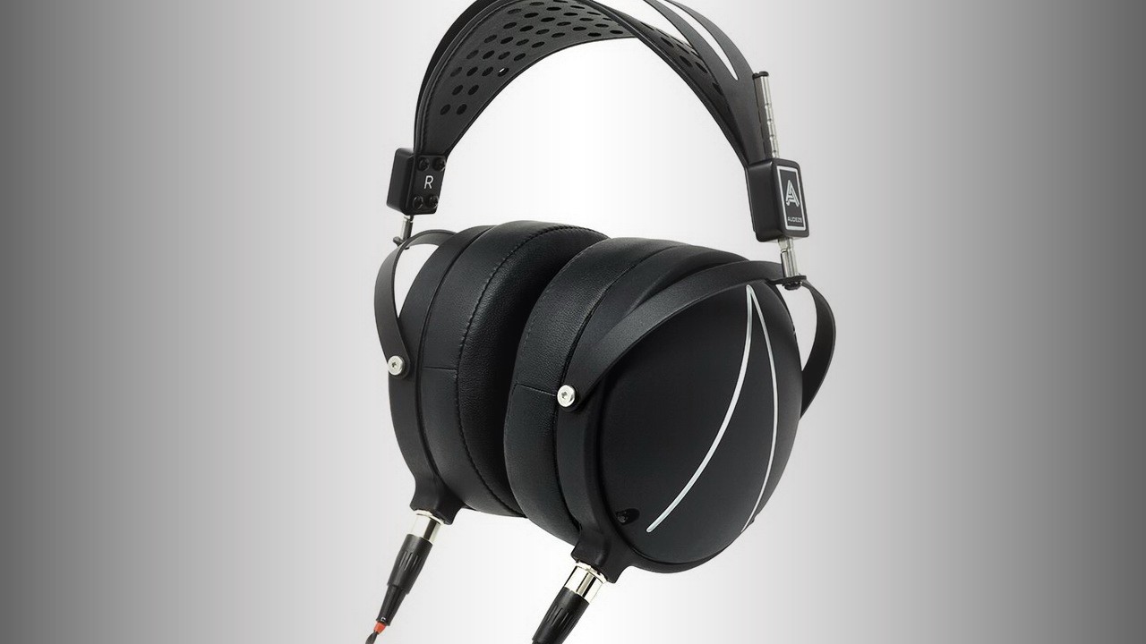 Audeze LCD-2: Closed Back Headphones that boasts perfection 27 Audeze LCD-2