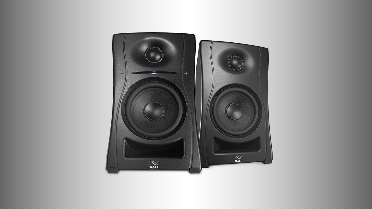 Kali Audio LP-UNF: Active monitors with built-in DAC and Boundary EQ 7 Kali Audio LP-UNF