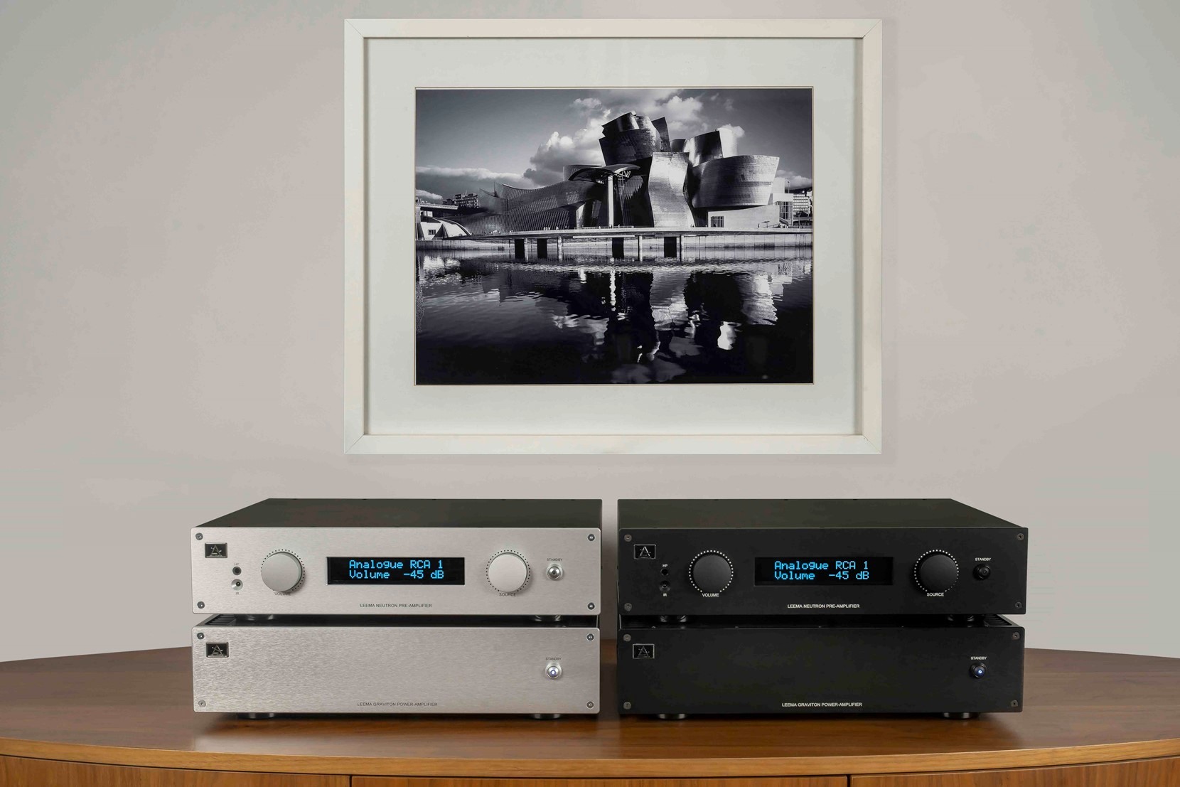 Leema Acoustics Quantum Series: Neutron preamp and Graviton amplifier 28 LEEMA ACOUSTICS NEUTRON GRAVITON QUANTUM DUO