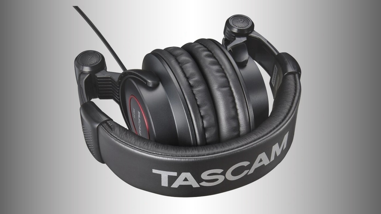 Tascam TH-11: Over-ear closed-back headphones for $55 27 Tascam TH-11