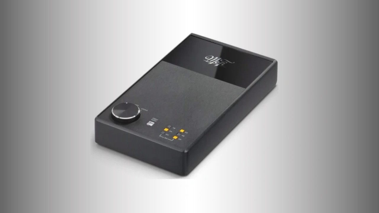 MoFi StudioDAC: The Company's first DAC unveiled 27 StudioDAC