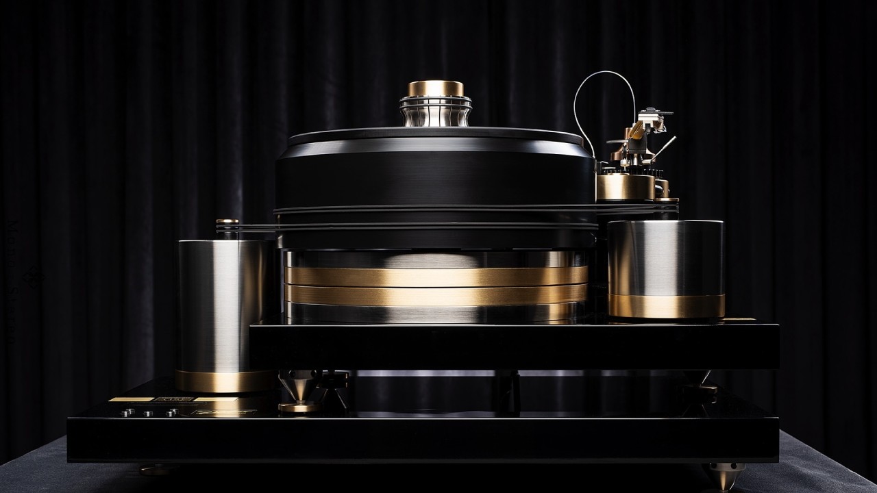J.Sikora unveils anniversary edition of the Standard MAX turntable at Axpona 2024 7 J.Sikora Standard MAX