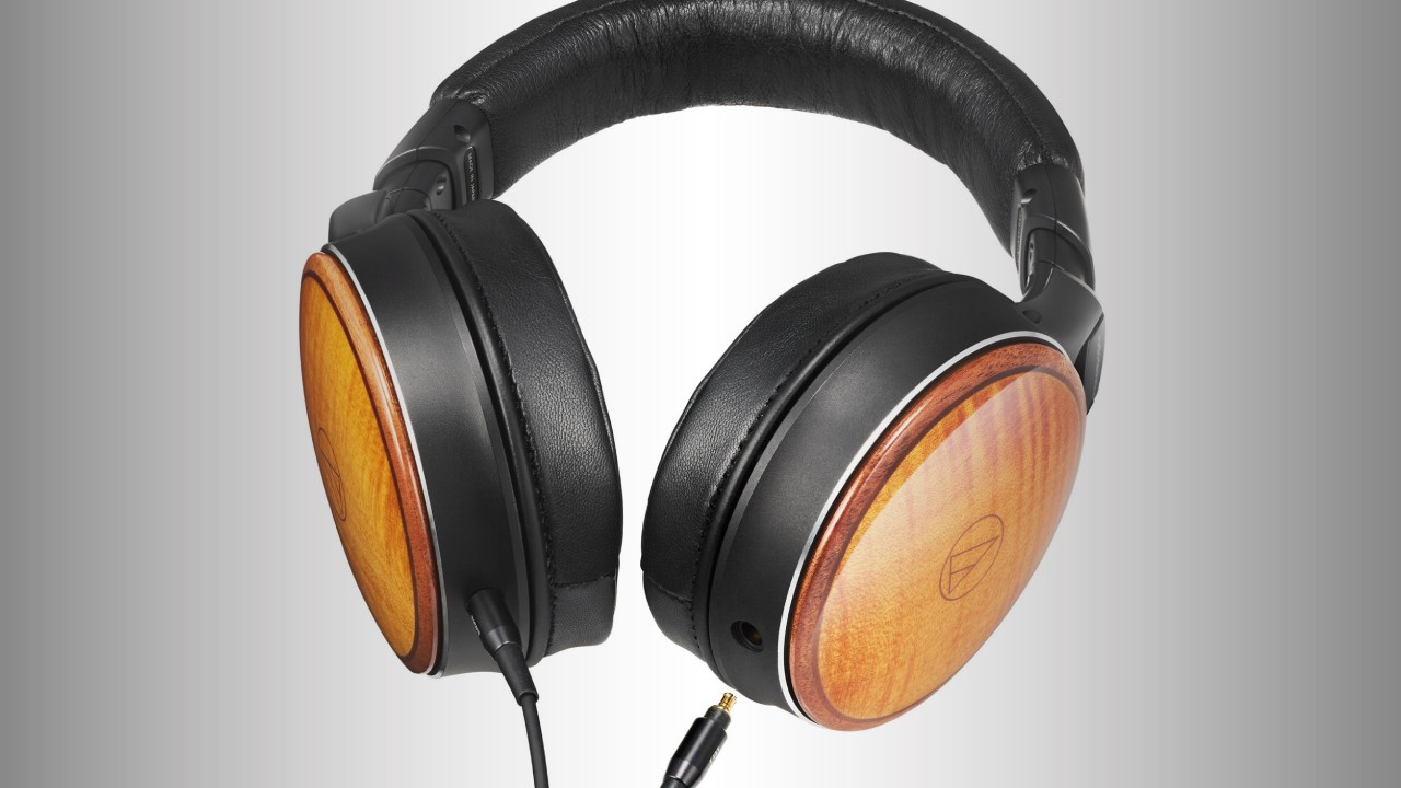 Audio-Technica ATH-WBLTD: over-ear headphones with wooden ear cups 7 AUDIO-TECHNICA ATH-WBLTD