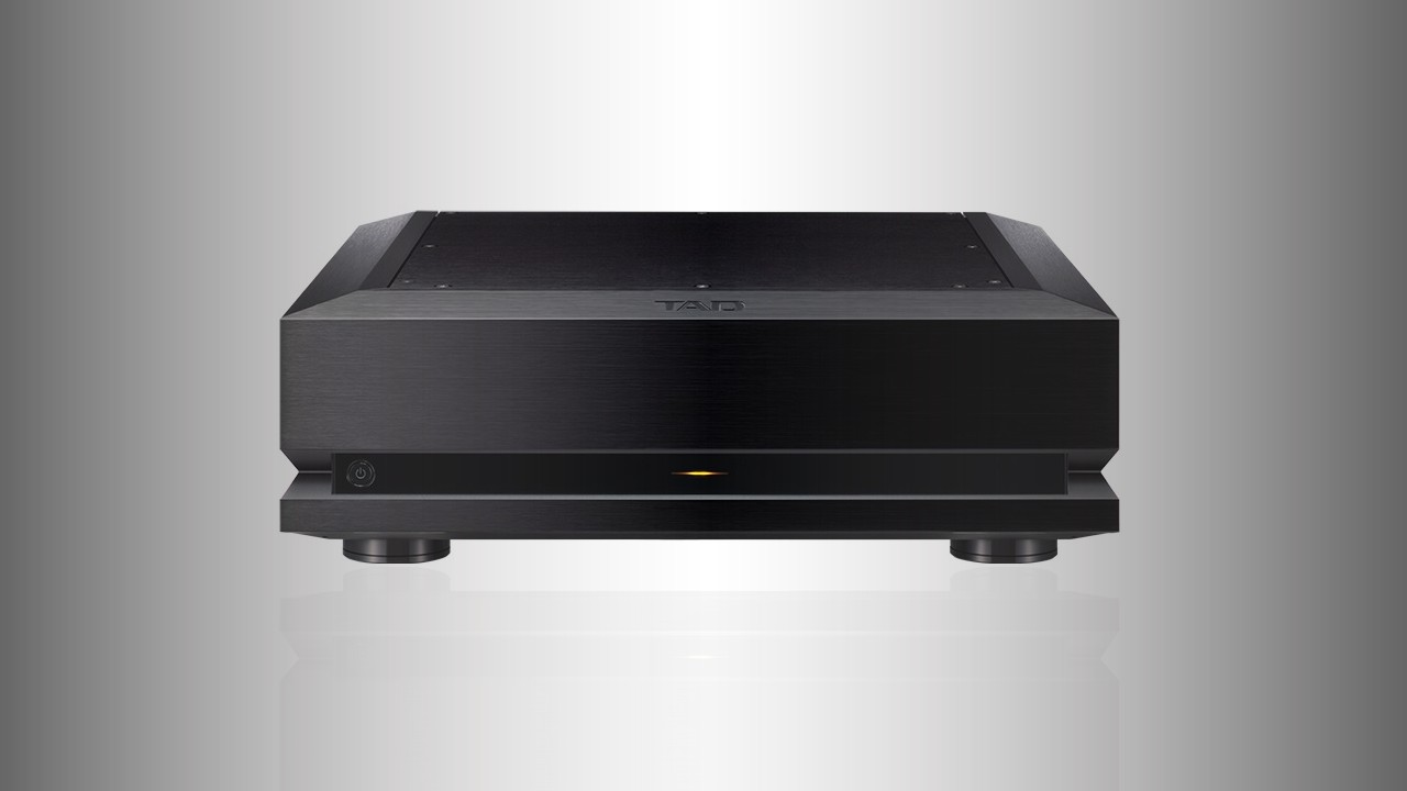 TAD M1000TX: Powerful and versatile power amplifier 26 TAD M1000TX