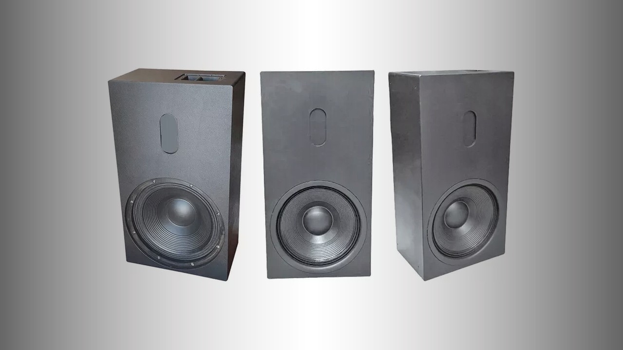 Grimani IS-21 Infrasonic: 21-inch subwoofer with a 2.4 kW external amplifier 34 Grimani IS-21 Infrasonic