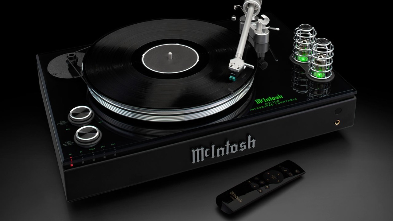The McIntosh MTI100 is much more than a classic record player 30 McIntosh MTI100