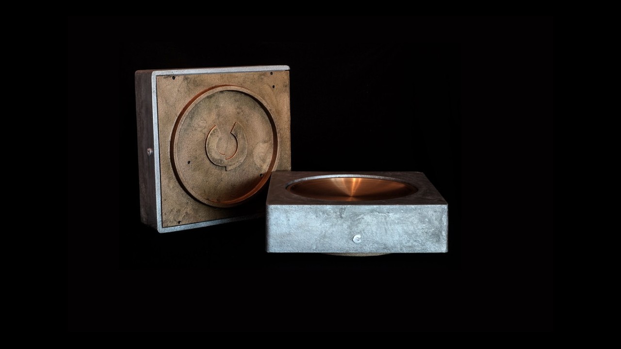 Cinnamon Galle: Might be the most unique DAC you have ever seen 28 Cinnamon Galle - a sleek DAC with a unique body structure