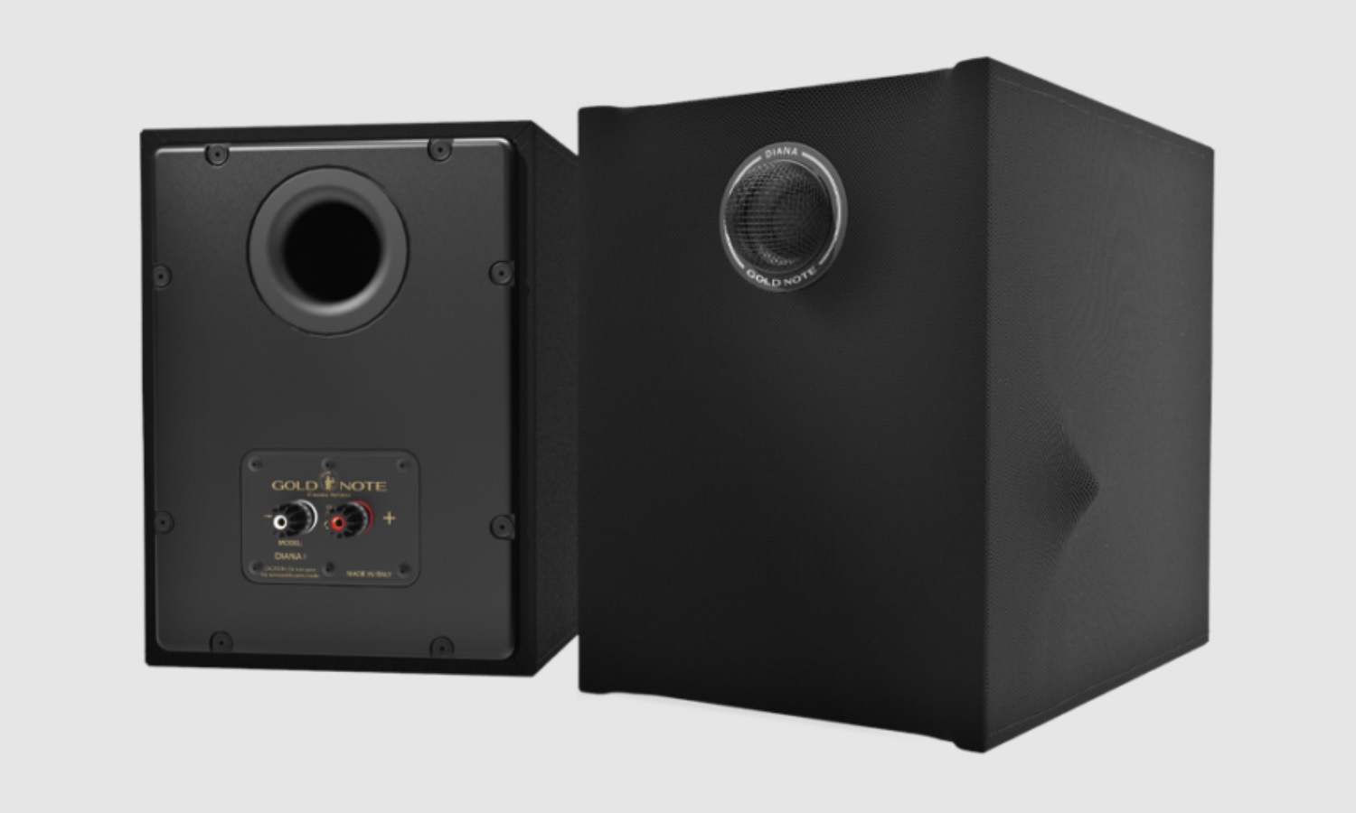 Gold Note Diana: Beautiful modular speaker system from Italy 10 The new modular Diana series from the Italian Gold Note consists of two two-way monitor speakers.