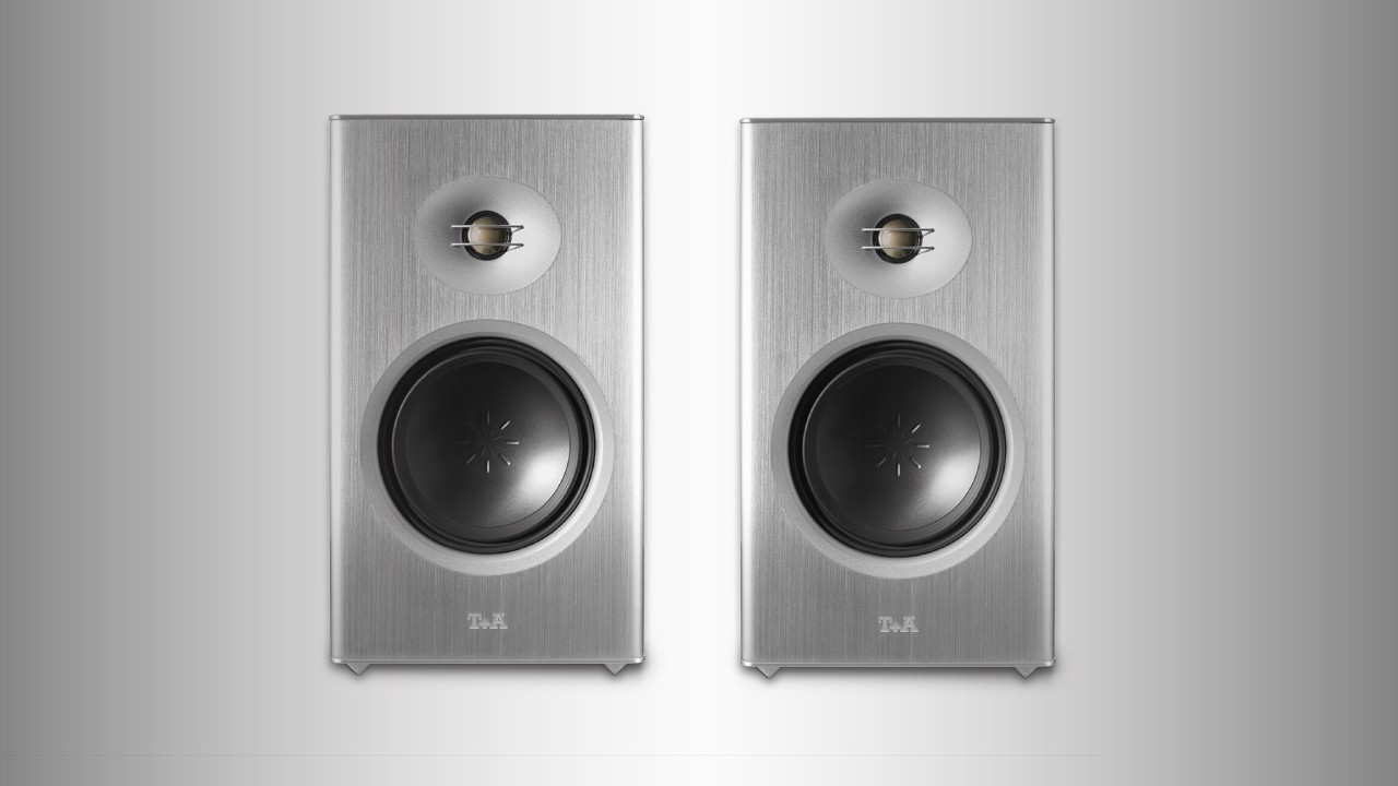 T+A Talis S 330 and R 330: Redesigned speakers featuring an aluminum housing 32 T+A Talis S 330 and R 330