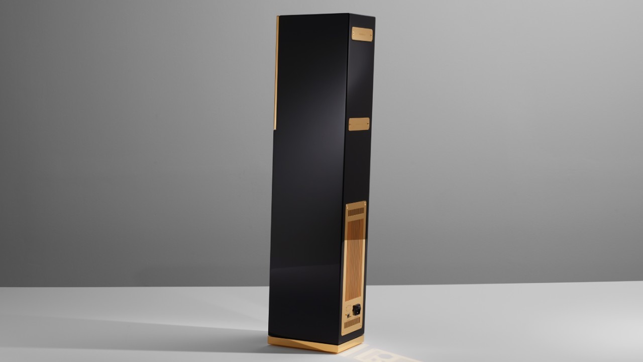 Houchmand M1: The Ultimate High-End Audio System with Luxury Finishes and Cutting-Edge Technology 29 Houchmand M1: The Ultimate High-End Audio System with Luxury Finishes and Cutting-Edge Technology