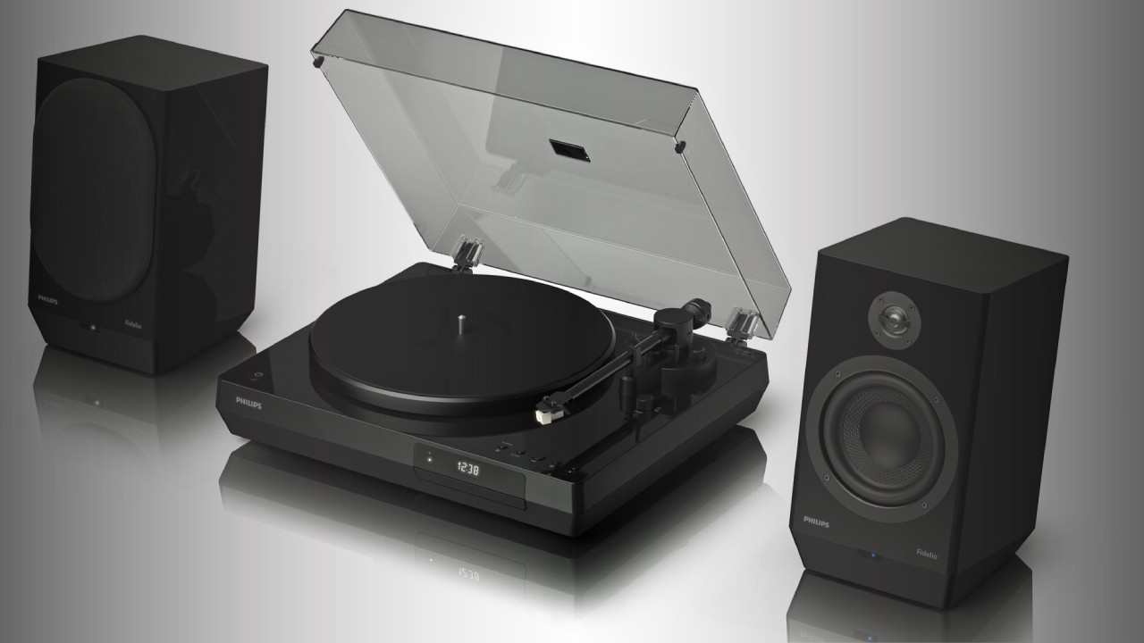 Philips Unveils Fidelio FT1 Hybrid Turntable + CD Player and FA3 Active Speakers 29 Philips Fidelio FT1