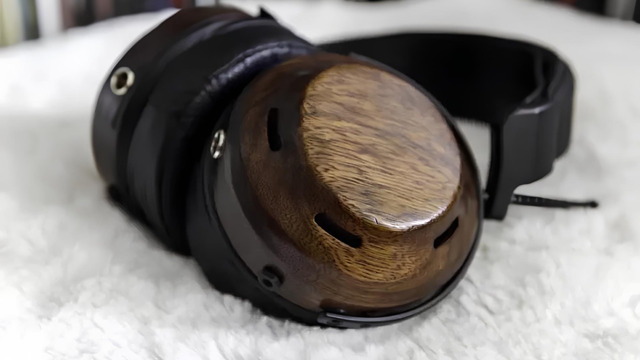ZMF Ori 3.0: A Modern Revival of a Planar Classic 30 ZMF Ori 3.0 – full-size closed headphones with planar drivers