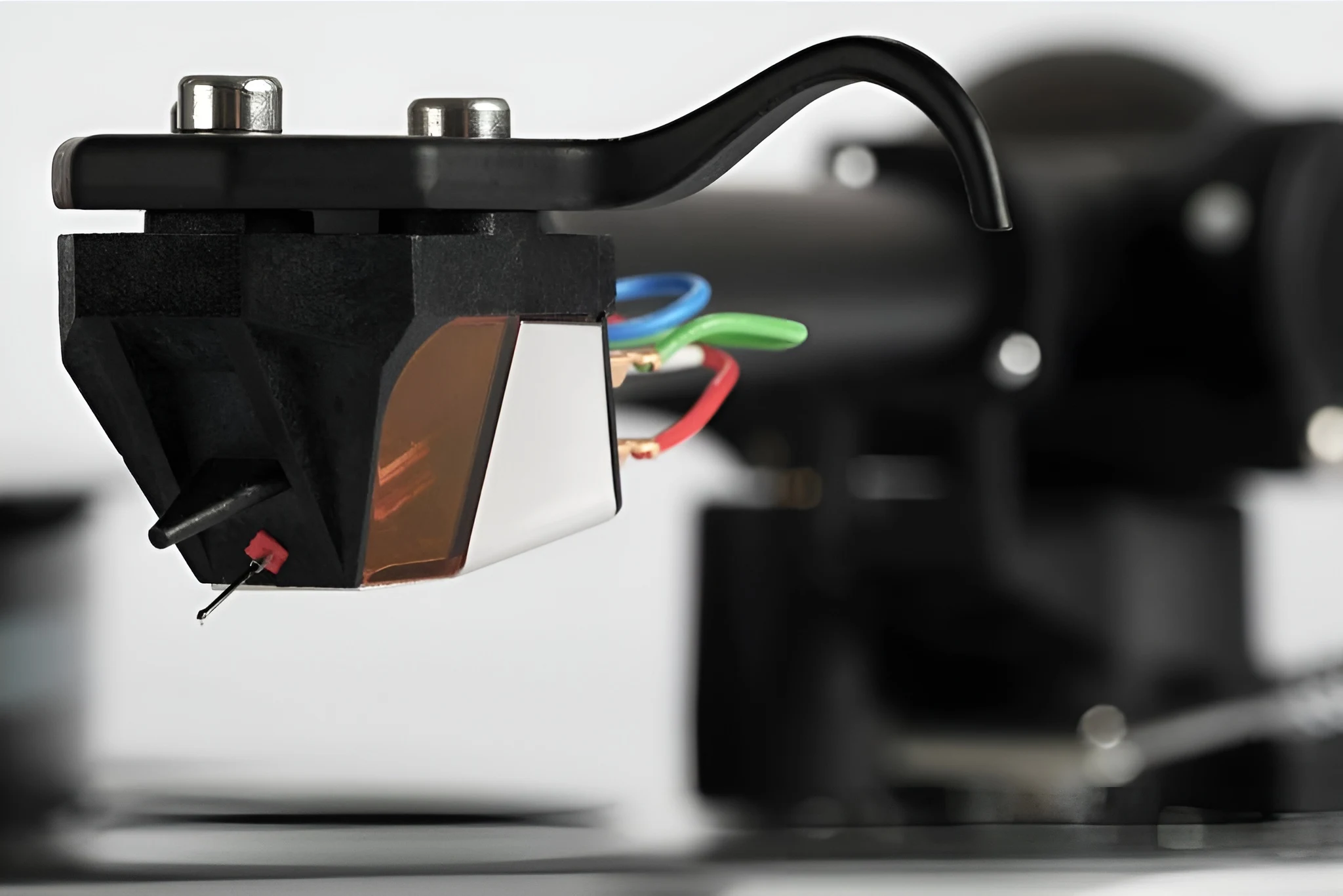 Rega Nd9: A Moving Magnet Cartridge Built Like a Reference Tool 38 Rega Nd9