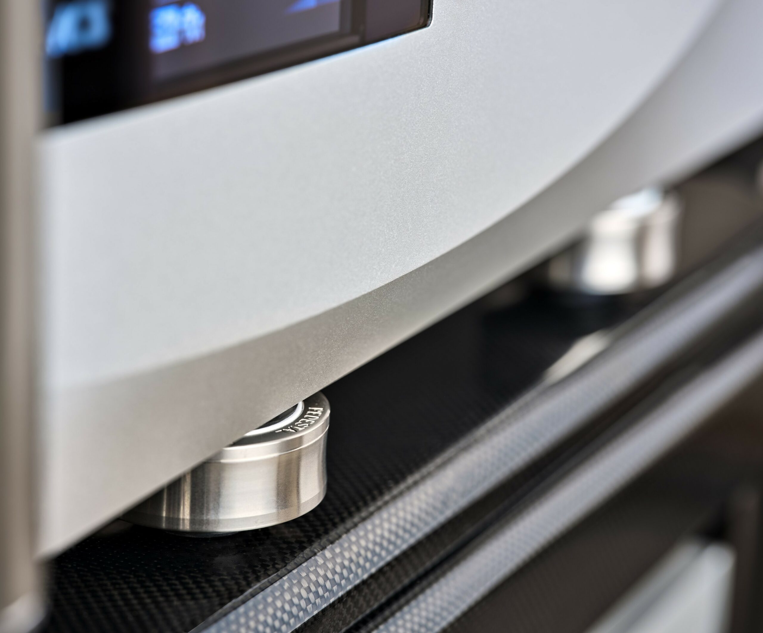 Wilson Audio Pedestal: WASAE Isolation Feet with V-Material Vibration Control 27 Wilson Audio Pedestal: Advanced isolation feet for hi-fi components