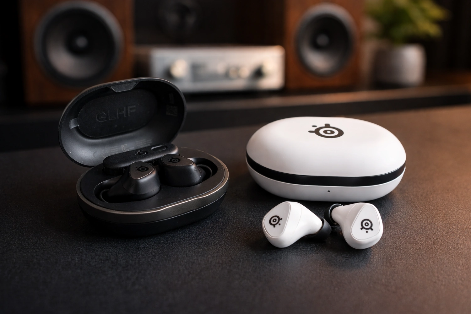 SteelSeries Arctis GameBuds: Low-Latency Gaming Earbuds With Console-Grade Audio 9 SteelSeries Arctis GameBuds