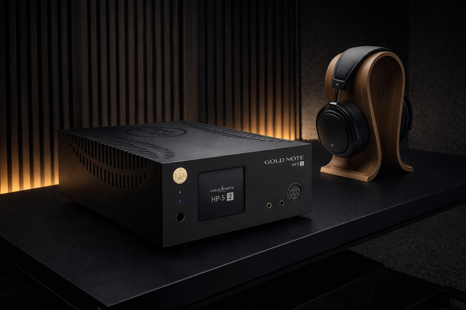Gold Note HP-5.2: Class-A Headphone Amplifier with Studio-Grade Control 30 Gold Note unveils the HP-5.2, a Class-A dual-mono headphone amplifier with up to 5W output, analog tuning controls, USB DAC, and Bluetooth for modern high-end headphone systems.