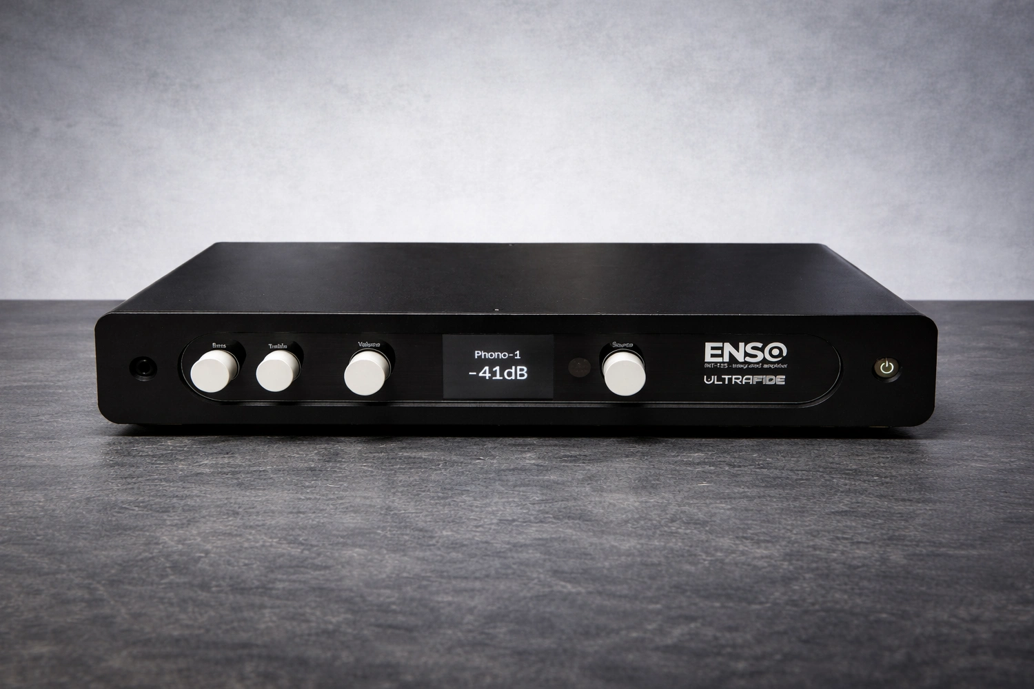 Ultrafide ENSO INT-125: A pro-audio heart for the modern hi-fi system 45 Ultrafide launches the ENSO INT-125, a powerful integrated amplifier with UltraSigma topology, 2×125W output, toroidal power supply, MM phono stage, and flexible pre/power loop for advanced hi-fi systems.