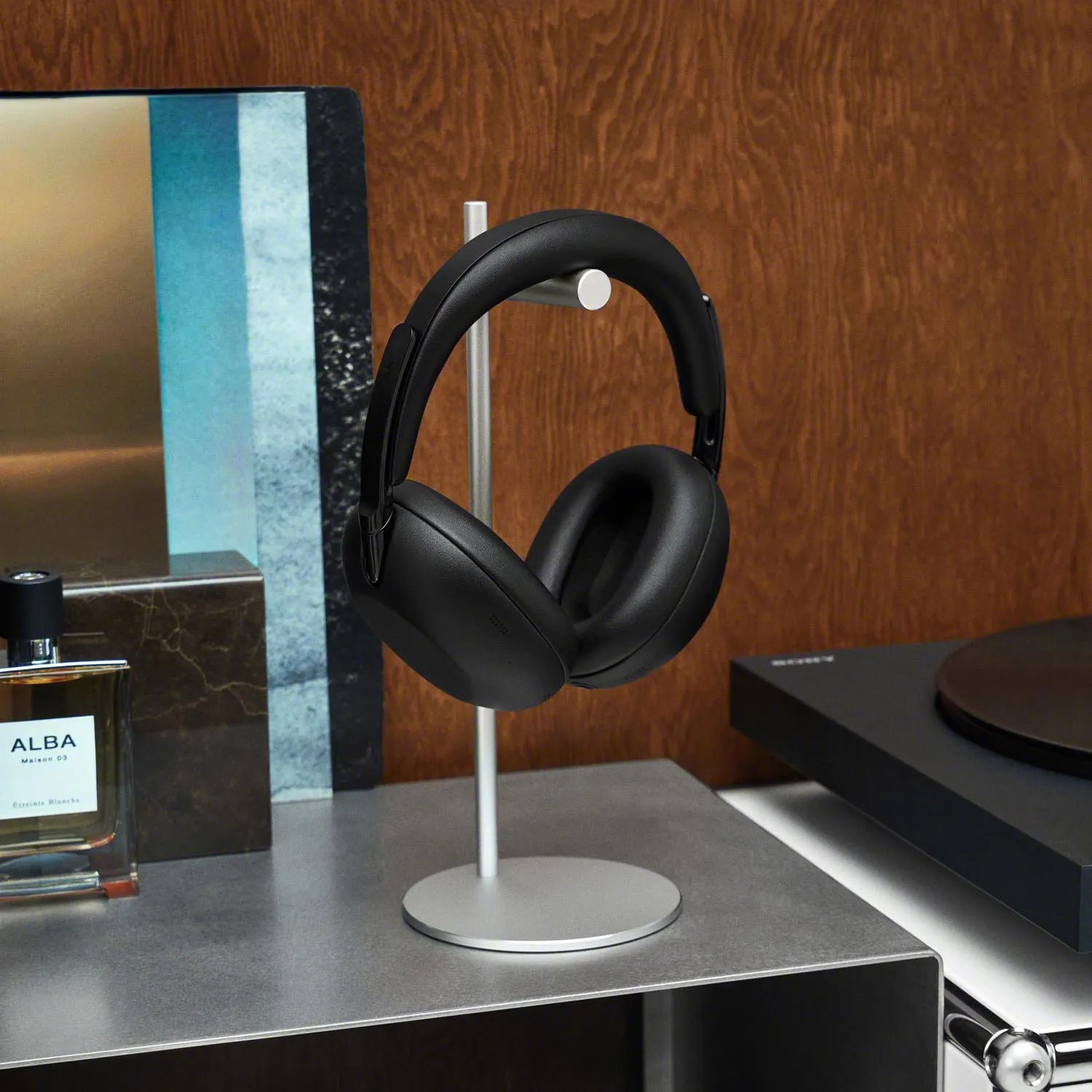 From music and movies to gaming, dedicated 360 Upmix modes help tailor the soundstage for every type of entertainment.