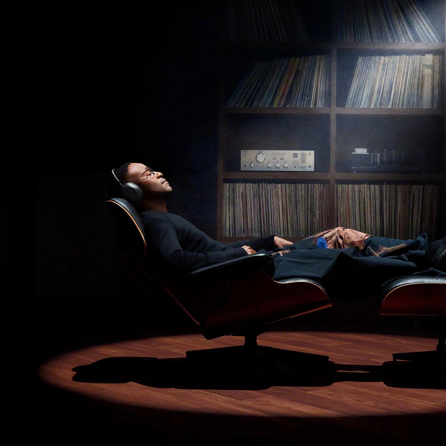 The Sony 1000X THE COLLEXION aims to redefine premium wireless listening with refined acoustics, adaptive ANC technology, and an elegant design built for everyday luxury.